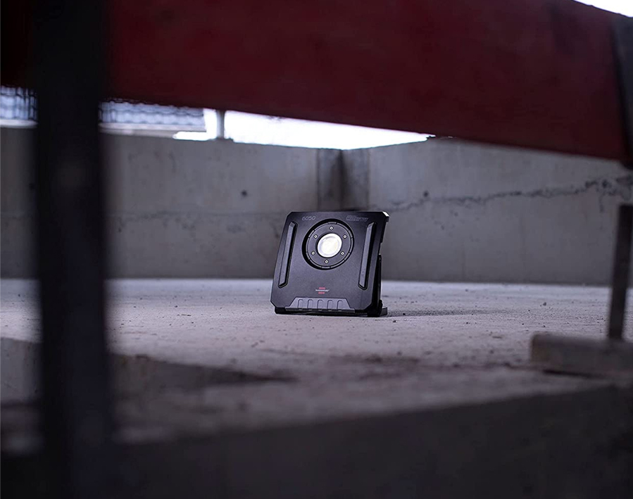 Faretto LED Hybrid Multi Battery 6050